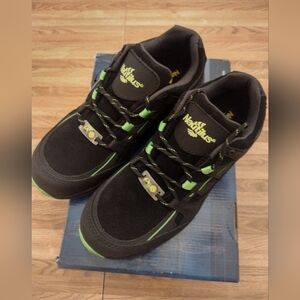 Nautilus Safety Footwear Men's N1729 Shoes